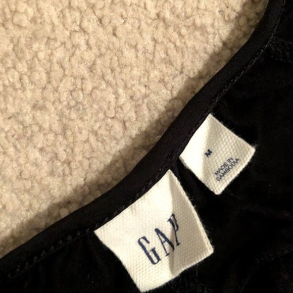 Black Gap Tee - Picture 6 of 6